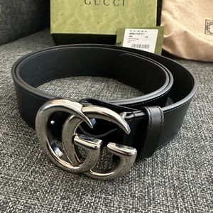 Like new Gucci women’s belt size 110. Perfect condition!